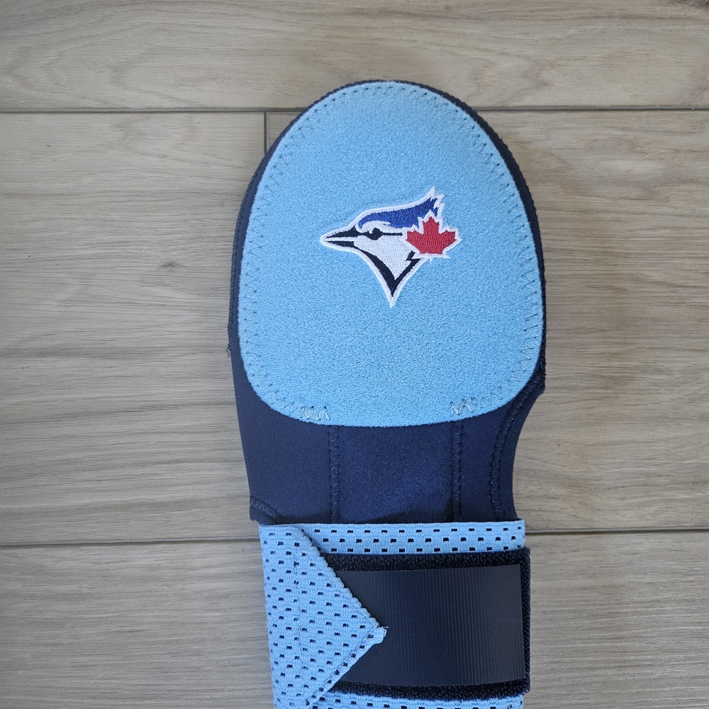 Blue Jays Baseball Sliding Mitt